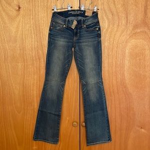 American Eagle AE Mid Rise Kick Boot Super Stretch Denim Jeans